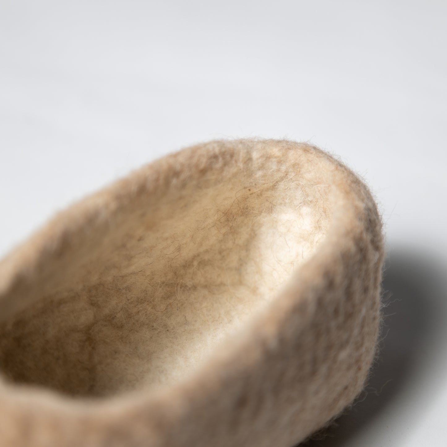 羊驼毛房间鞋 | 浅棕色