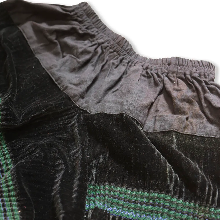 苗族萨鲁埃尔裤子