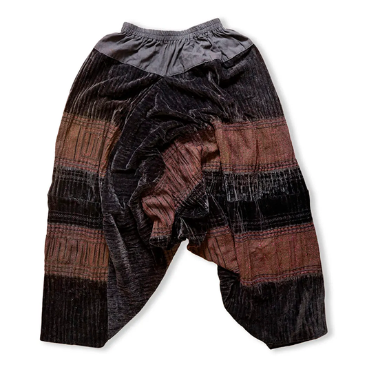 苗族萨鲁埃尔裤子