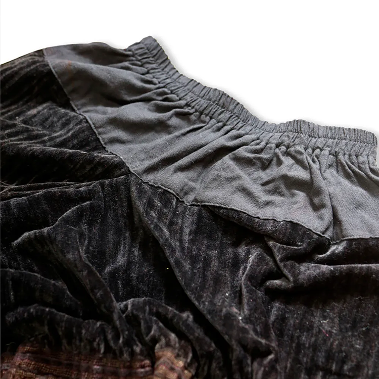 苗族萨鲁埃尔裤子