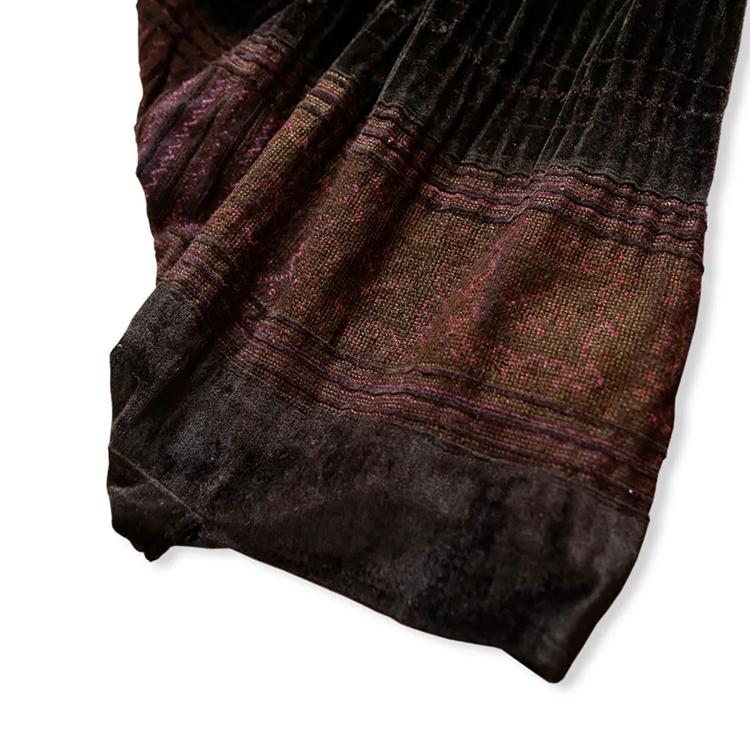 苗族萨鲁埃尔裤子