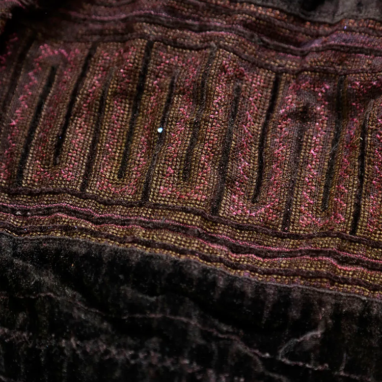 苗族萨鲁埃尔裤子