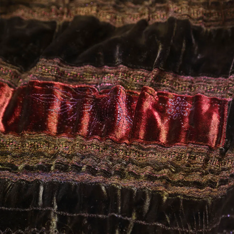 苗族萨鲁埃尔裤子