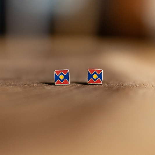 艾马拉设计耳环