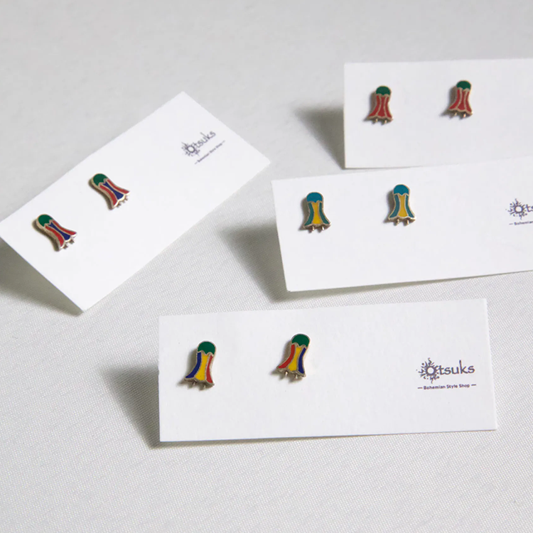 Aymara design earrings (cantuta)