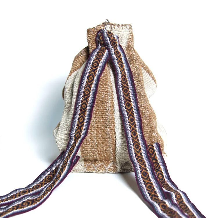 秘鲁复古蝠鲼布背包